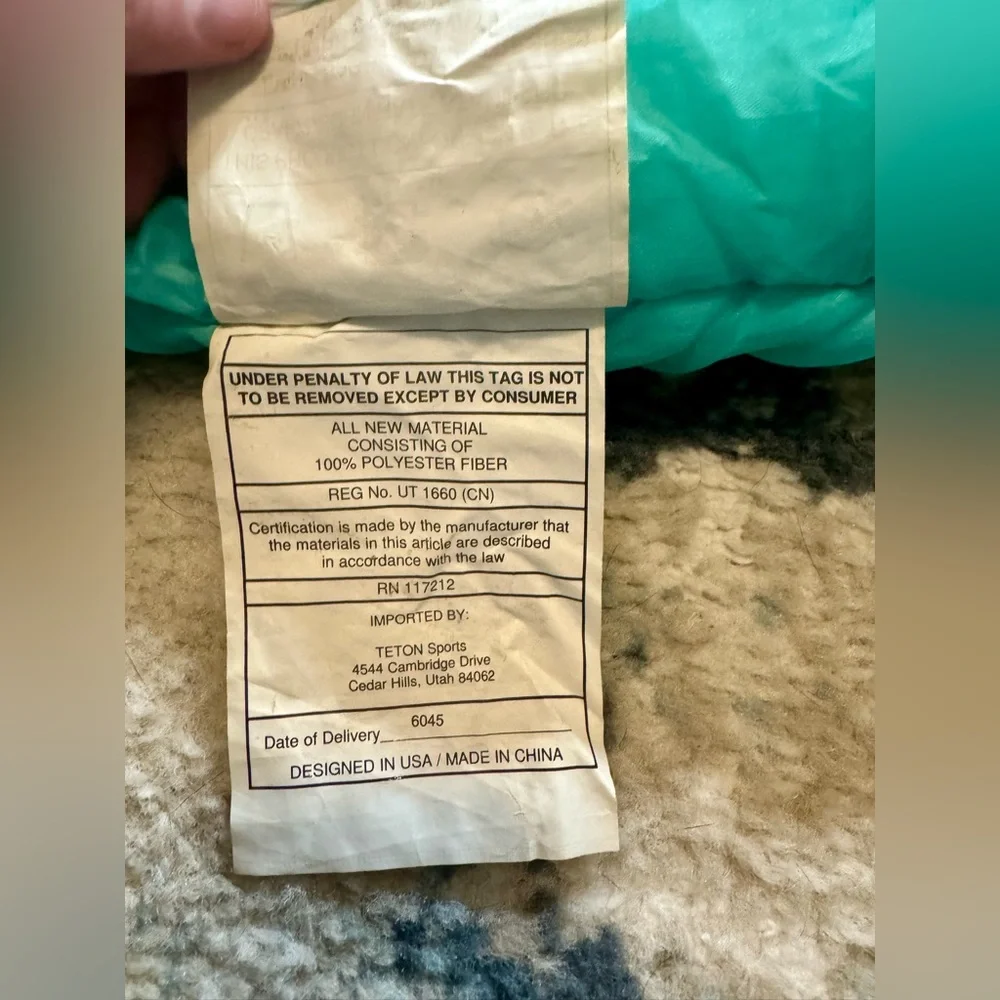 Teal Sleeping Bag - Picture 6 of 16